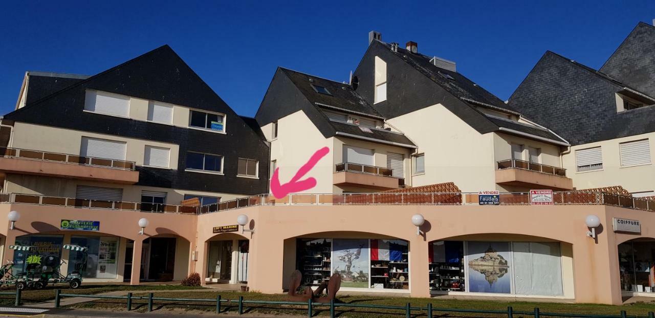 Appartement Vue Sur Mer Et Port Grandcamp-Maisy Exterior photo